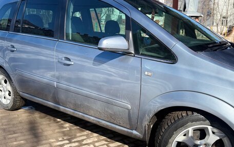 Opel Zafira B, 2005 год, 630 000 рублей, 6 фотография