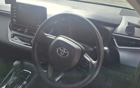 Toyota Corolla, 2021 год, 1 980 000 рублей, 7 фотография