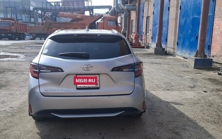 Toyota Corolla, 2021 год, 1 980 000 рублей, 4 фотография