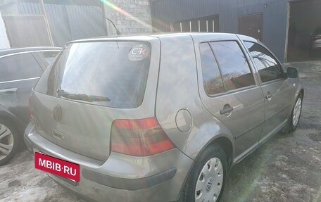 Volkswagen Golf IV, 2001 год, 230 000 рублей, 3 фотография