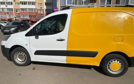 Peugeot Partner II рестайлинг 2, 2011 год, 500 000 рублей, 5 фотография