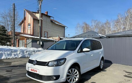 Volkswagen Touran III, 2012 год, 1 280 000 рублей, 2 фотография