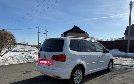Volkswagen Touran III, 2012 год, 1 280 000 рублей, 7 фотография