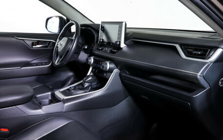 Toyota RAV4, 2020 год, 3 500 000 рублей, 11 фотография