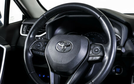 Toyota RAV4, 2020 год, 3 500 000 рублей, 15 фотография