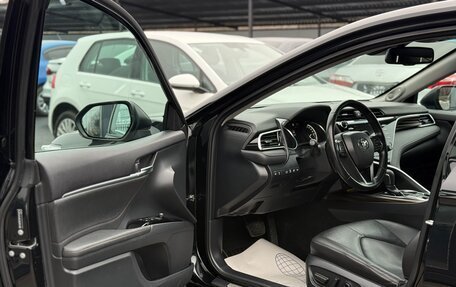 Toyota Camry, 2020 год, 2 950 000 рублей, 9 фотография