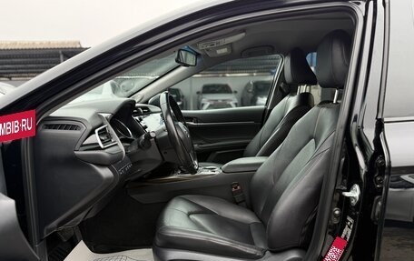 Toyota Camry, 2020 год, 2 950 000 рублей, 10 фотография