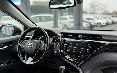 Toyota Camry, 2020 год, 2 950 000 рублей, 23 фотография