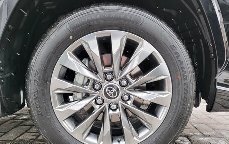 Toyota Land Cruiser, 2025 год, 17 900 000 рублей, 8 фотография