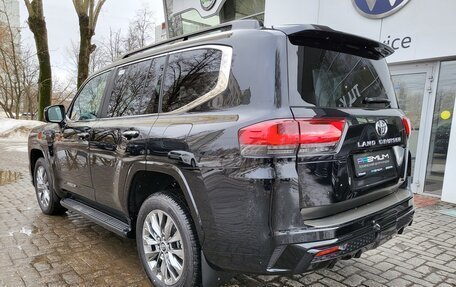 Toyota Land Cruiser, 2025 год, 17 900 000 рублей, 7 фотография