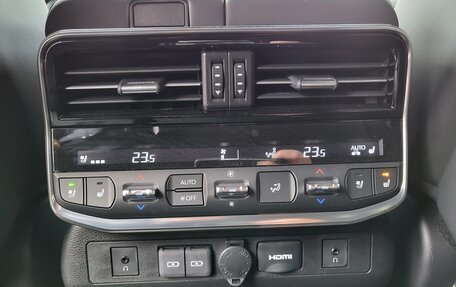 Toyota Land Cruiser, 2025 год, 17 900 000 рублей, 21 фотография