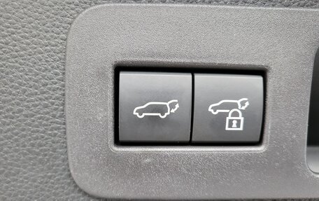 Toyota Land Cruiser, 2025 год, 17 900 000 рублей, 26 фотография