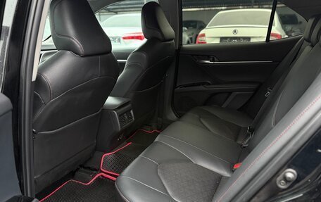 Toyota Camry, 2020 год, 2 950 000 рублей, 15 фотография