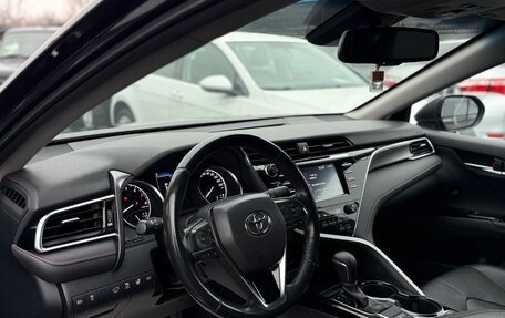 Toyota Camry, 2020 год, 2 950 000 рублей, 18 фотография