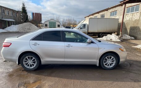 Toyota Camry, 2007 год, 900 000 рублей, 2 фотография