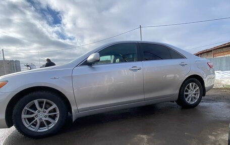 Toyota Camry, 2007 год, 900 000 рублей, 5 фотография