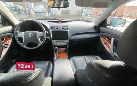 Toyota Camry, 2007 год, 900 000 рублей, 11 фотография