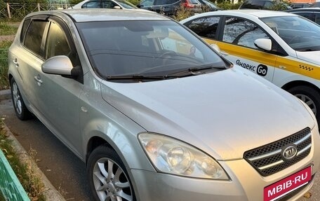 KIA cee'd I рестайлинг, 2009 год, 500 000 рублей, 3 фотография