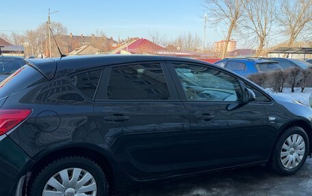 Opel Astra J, 2013 год, 800 000 рублей, 6 фотография