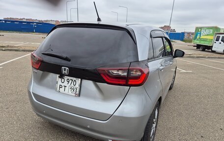 Honda Fit, 2020 год, 1 180 000 рублей, 11 фотография