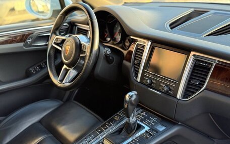 Porsche Macan I рестайлинг, 2015 год, 2 600 000 рублей, 6 фотография