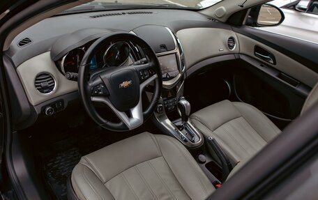 Chevrolet Cruze II, 2013 год, 895 000 рублей, 13 фотография