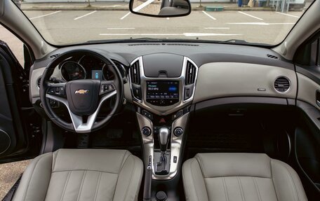 Chevrolet Cruze II, 2013 год, 895 000 рублей, 16 фотография