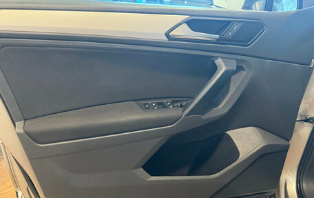 Volkswagen Tiguan II, 2016 год, 1 870 000 рублей, 9 фотография