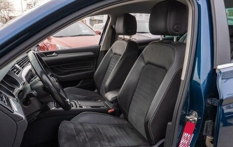 Volkswagen Passat B8 рестайлинг, 2020 год, 2 199 000 рублей, 10 фотография