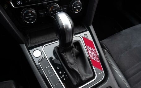 Volkswagen Passat B8 рестайлинг, 2020 год, 2 199 000 рублей, 20 фотография