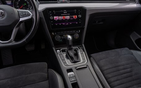 Volkswagen Passat B8 рестайлинг, 2020 год, 2 199 000 рублей, 25 фотография