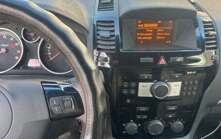 Opel Zafira B, 2011 год, 580 000 рублей, 3 фотография