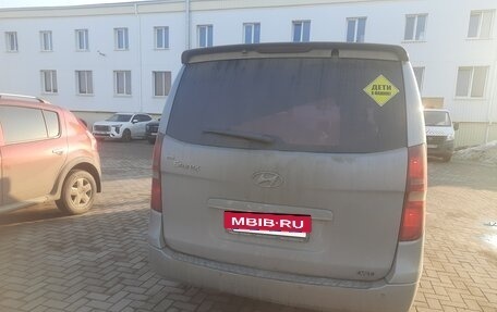 Hyundai Grand Starex Grand Starex I рестайлинг 2, 2011 год, 1 190 000 рублей, 6 фотография