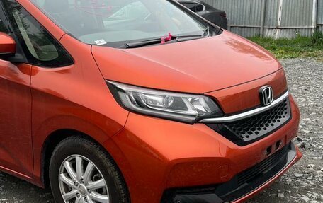 Honda Freed II, 2021 год, 1 750 000 рублей, 2 фотография