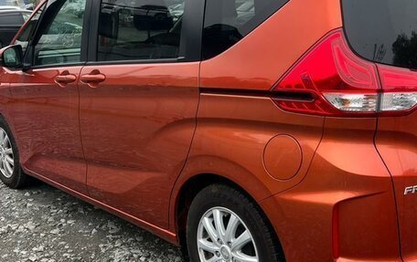 Honda Freed II, 2021 год, 1 750 000 рублей, 6 фотография