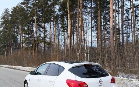 Opel Astra J, 2012 год, 500 000 рублей, 3 фотография