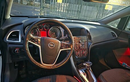 Opel Astra J, 2014 год, 790 000 рублей, 11 фотография