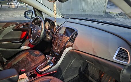 Opel Astra J, 2014 год, 790 000 рублей, 10 фотография