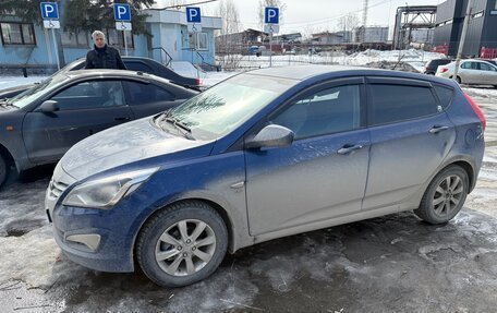 Hyundai Solaris II рестайлинг, 2015 год, 760 000 рублей, 1 фотография