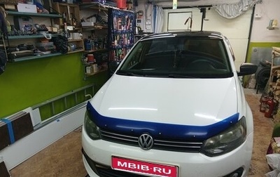 Volkswagen Polo VI (EU Market), 2010 год, 550 000 рублей, 1 фотография