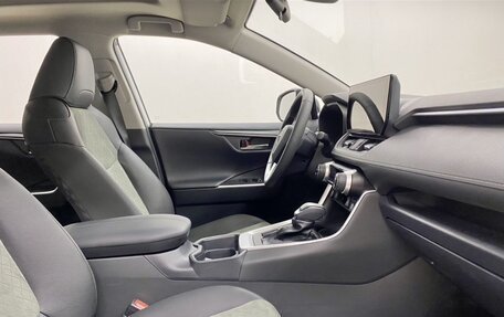 Toyota RAV4, 2025 год, 4 300 000 рублей, 9 фотография