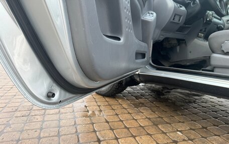 Toyota RAV4, 2001 год, 1 600 000 рублей, 10 фотография