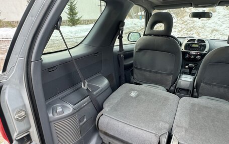 Toyota RAV4, 2001 год, 1 600 000 рублей, 28 фотография