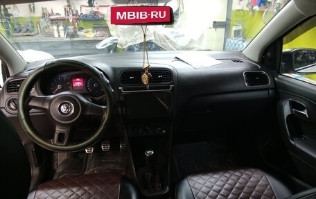 Volkswagen Polo VI (EU Market), 2010 год, 550 000 рублей, 7 фотография