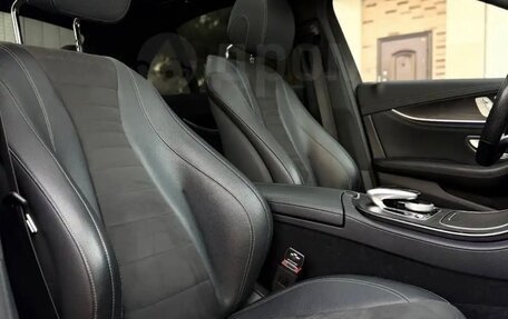 Mercedes-Benz E-Класс, 2016 год, 3 650 000 рублей, 6 фотография