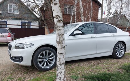 BMW 5 серия, 2016 год, 2 600 000 рублей, 2 фотография