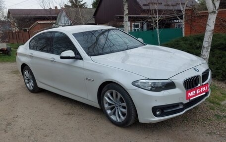 BMW 5 серия, 2016 год, 2 600 000 рублей, 3 фотография