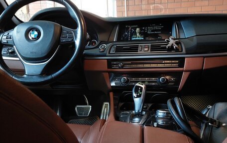 BMW 5 серия, 2016 год, 2 600 000 рублей, 7 фотография