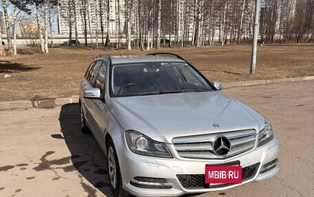 Mercedes-Benz C-Класс, 2011 год, 1 550 000 рублей, 2 фотография
