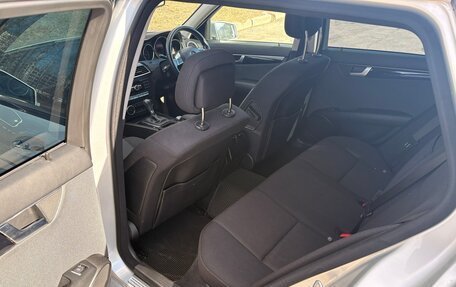 Mercedes-Benz C-Класс, 2011 год, 1 550 000 рублей, 13 фотография